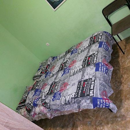 Министудия, В Которой Есть Абсолютно Всё Tsjernihiv Buitenkant foto