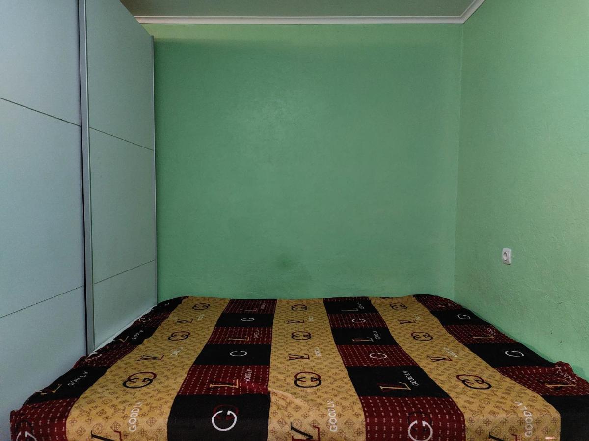 Министудия, В Которой Есть Абсолютно Всё Tsjernihiv Buitenkant foto